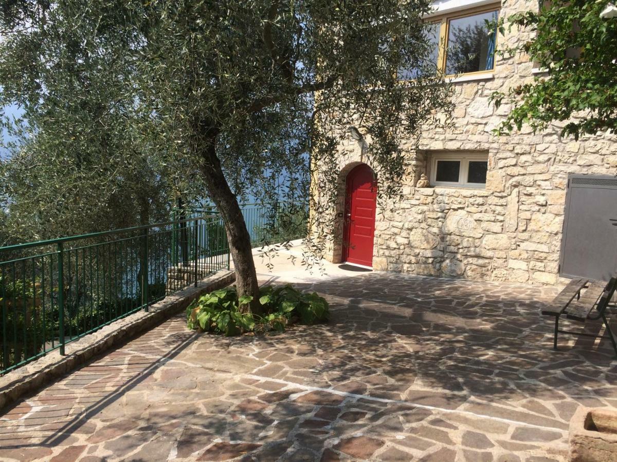 Appartamento Cadelagnel Castelletto Di Brenzone Dış mekan fotoğraf
