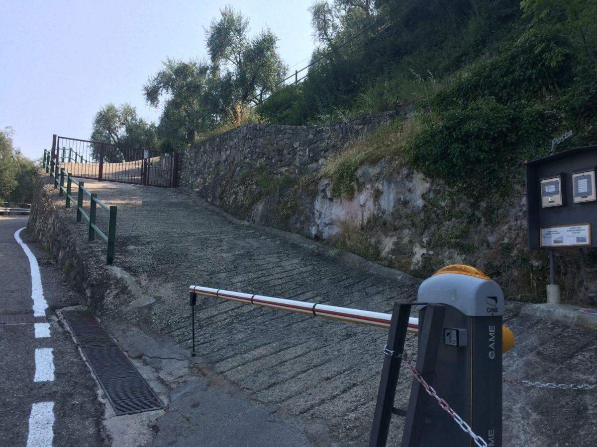Appartamento Cadelagnel Castelletto Di Brenzone Dış mekan fotoğraf